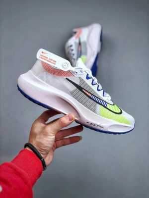 耐克fly5跑鞋科技知识（nike fly系列跑鞋）-图1